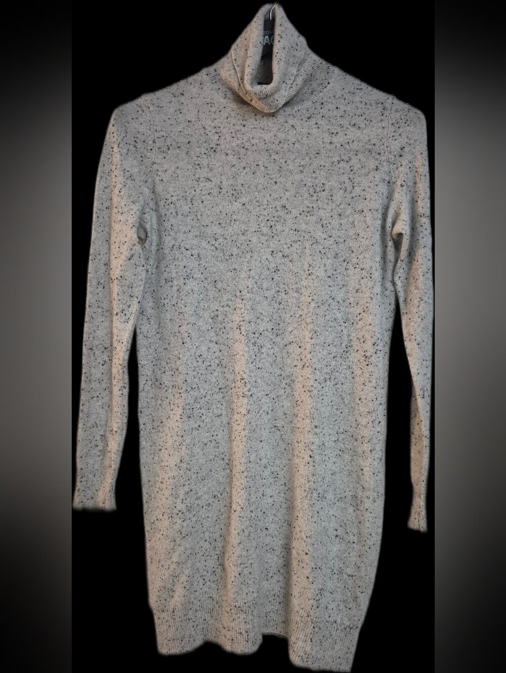 Theory Light Gray Cashmere Speckled Turtleneck Sweater